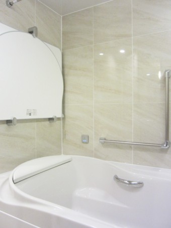 湯を愉しむ。LIXILスパージュで快適な浴室タイムを